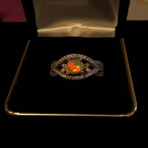 RED FIRE 1.ct opal ring.